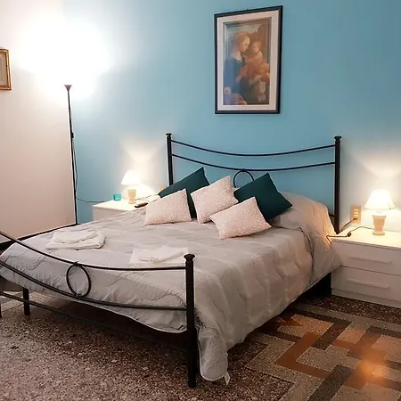 Guest house Royal 2*