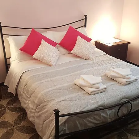 Royal Guest house 2*