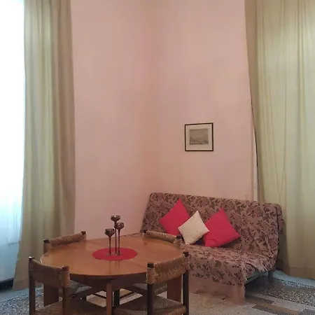 بيت ضيافة Royal 2*