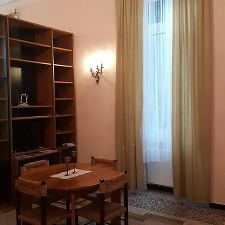 Guest house Royal 2*