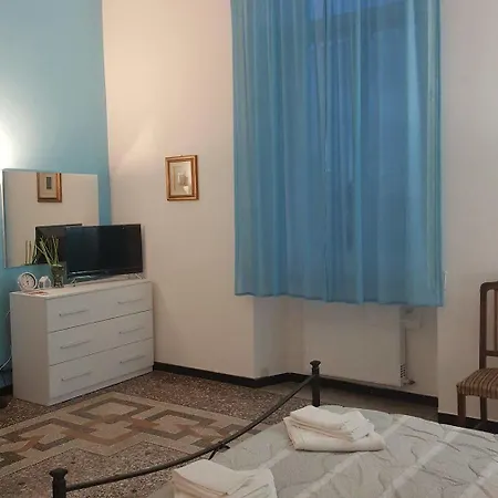 Royal Guest house 2*